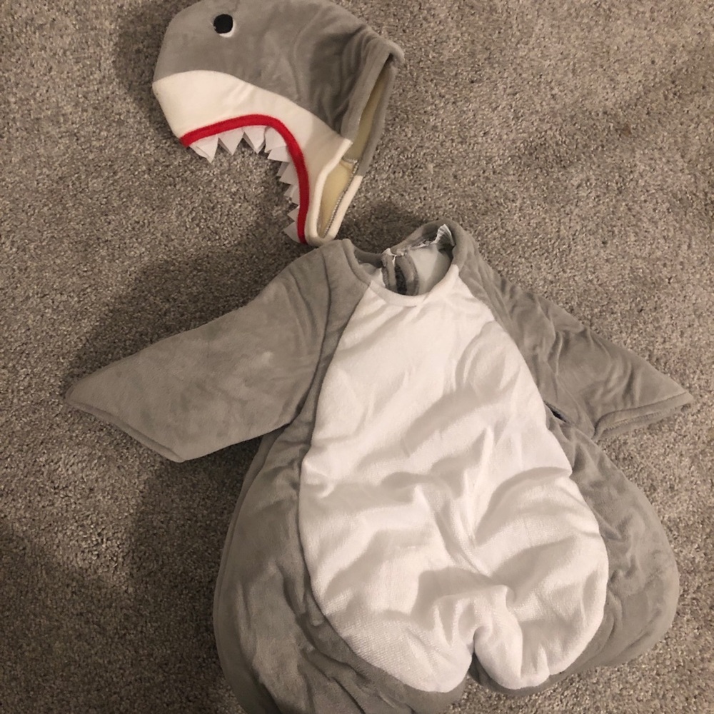 Grey and White Shark-Themed Kids Pajama Costume Set with Hood